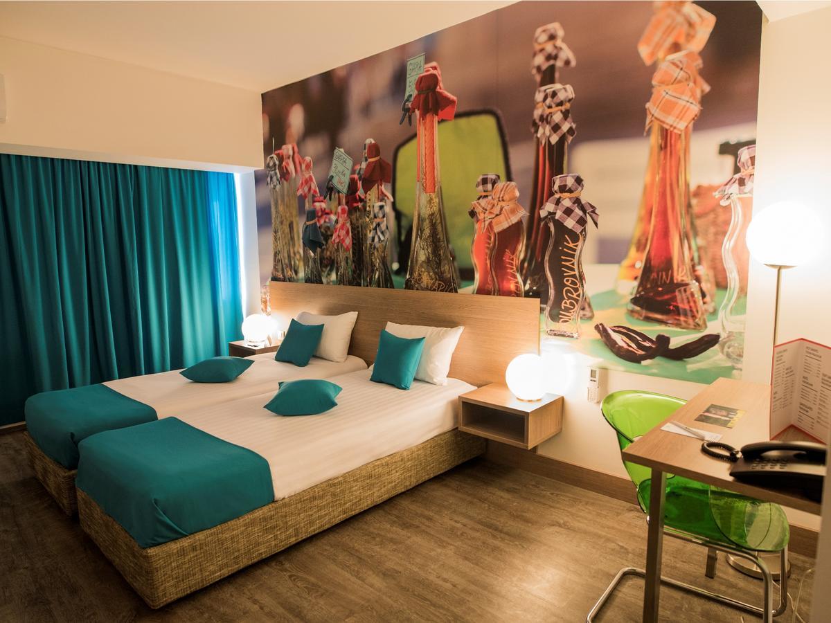 Ibis Styles Skopje Hotel Ngoại thất bức ảnh