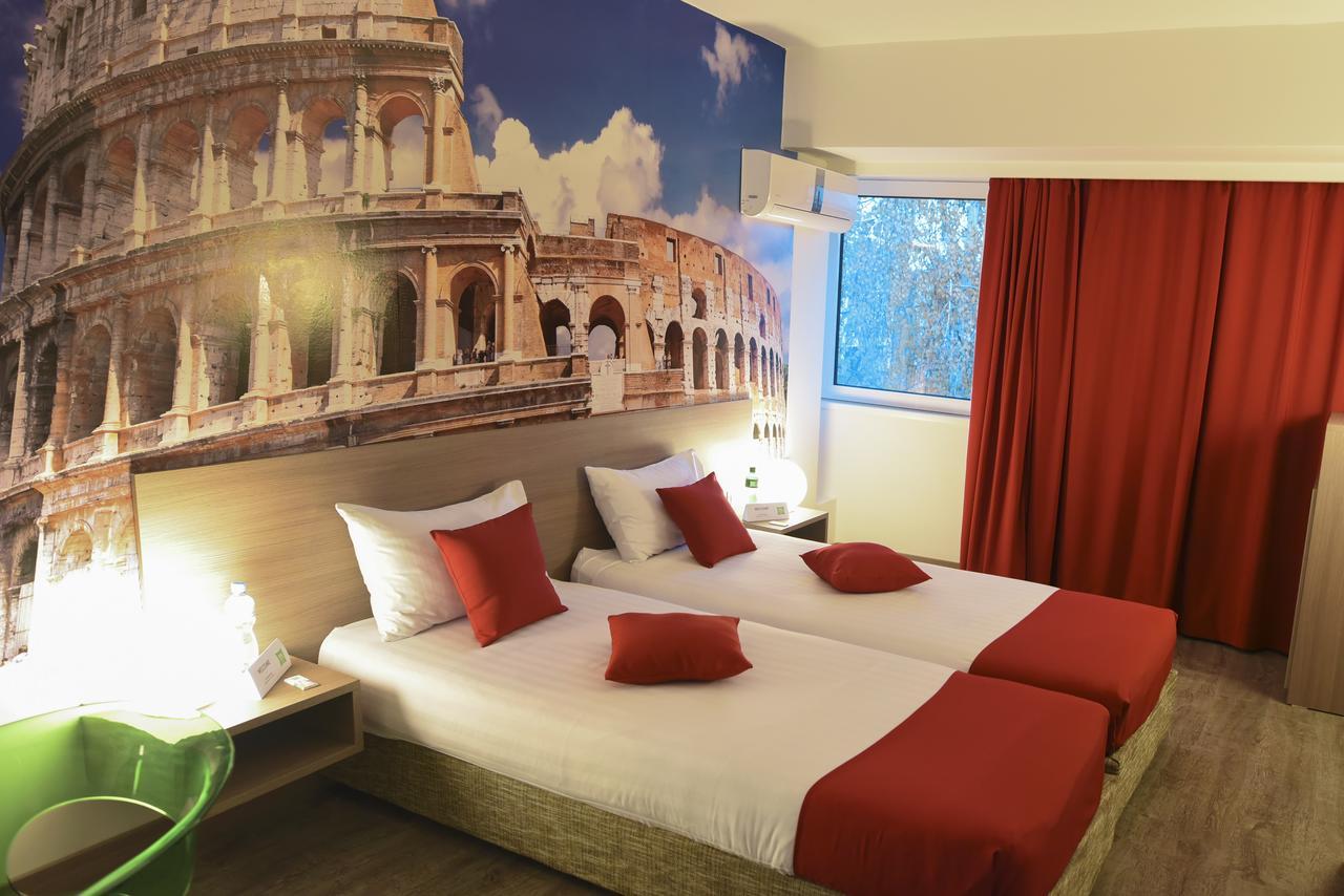 Ibis Styles Skopje Hotel Ngoại thất bức ảnh