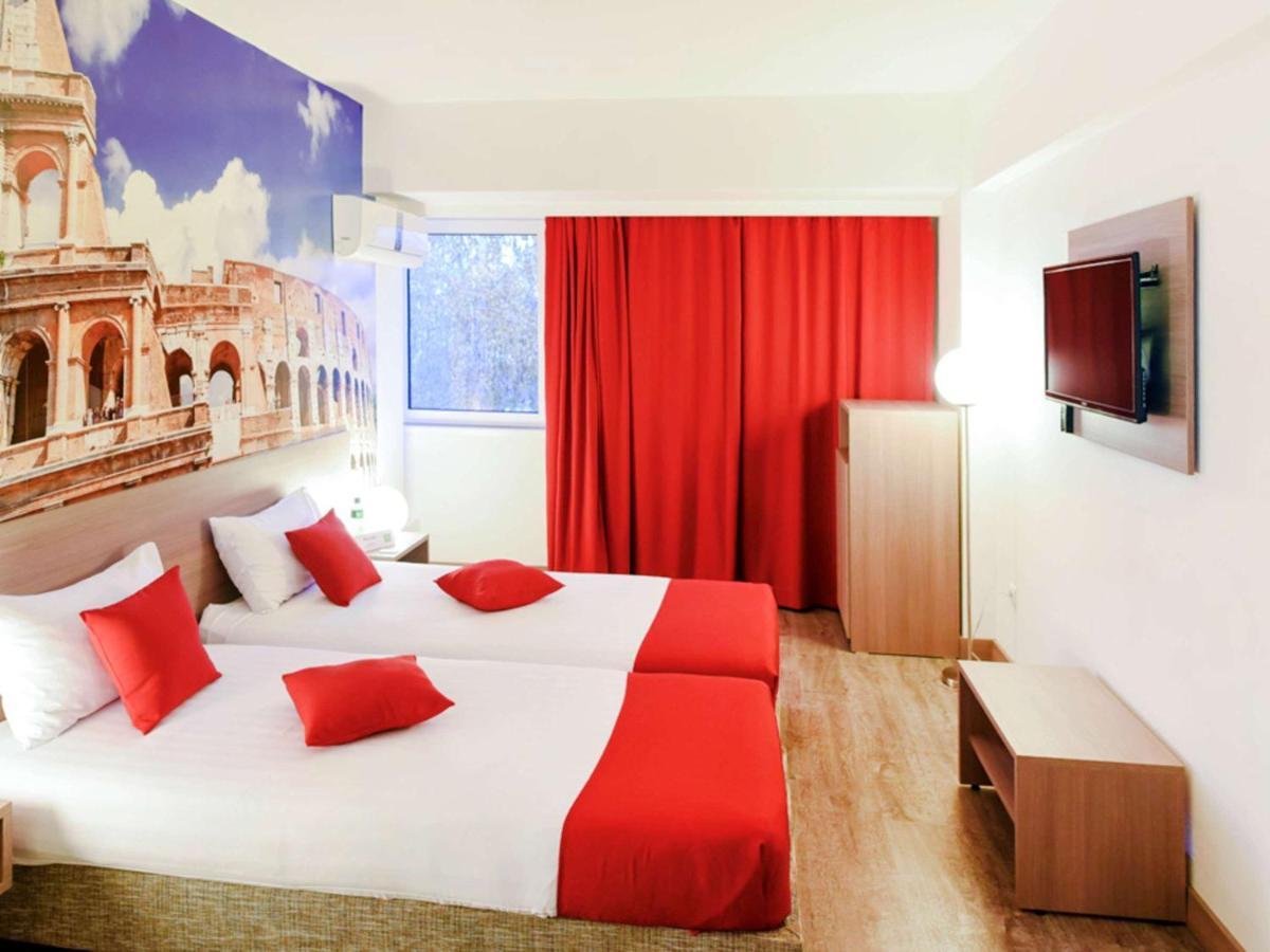 Ibis Styles Skopje Hotel Ngoại thất bức ảnh